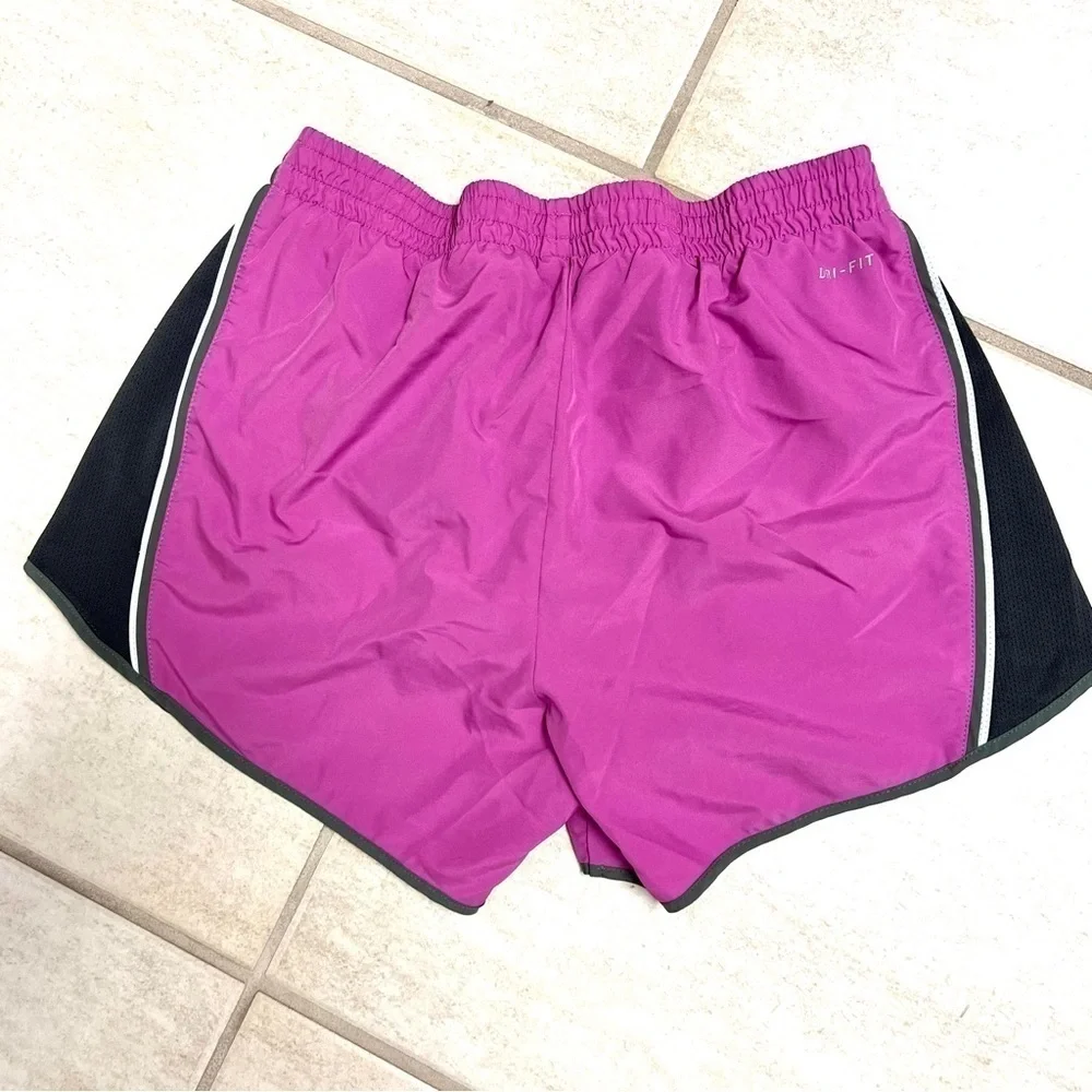 NIKE Pink Running Shorts Womens Small Dri-Fit Lined Elastic Waist Stretchy women
